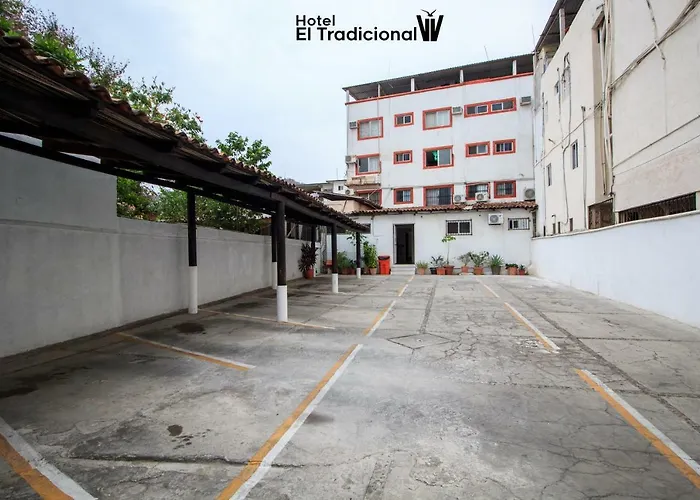 El Tradicional 3* Zihuatanejo